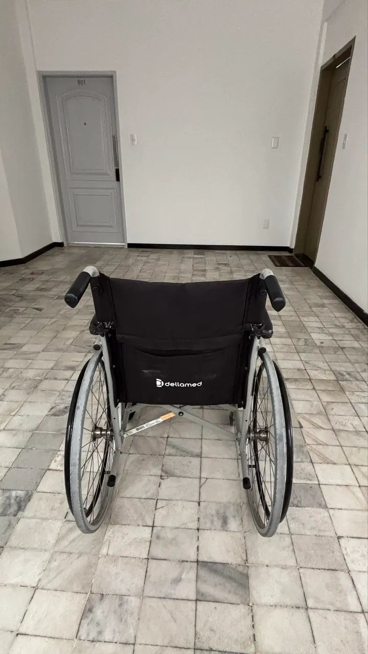 Cadeira de rodas  - Foto 3