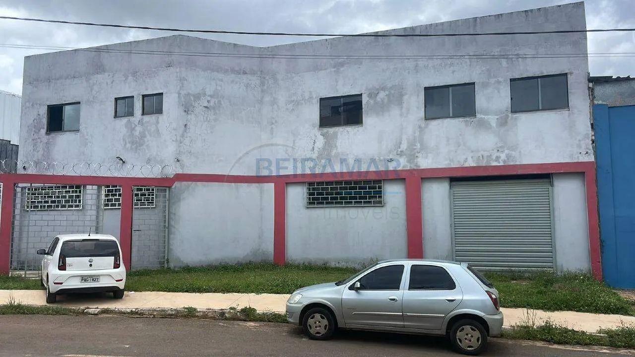 Prédio Comercial com Copa, Banheiro para Locação - Samambaia Sul