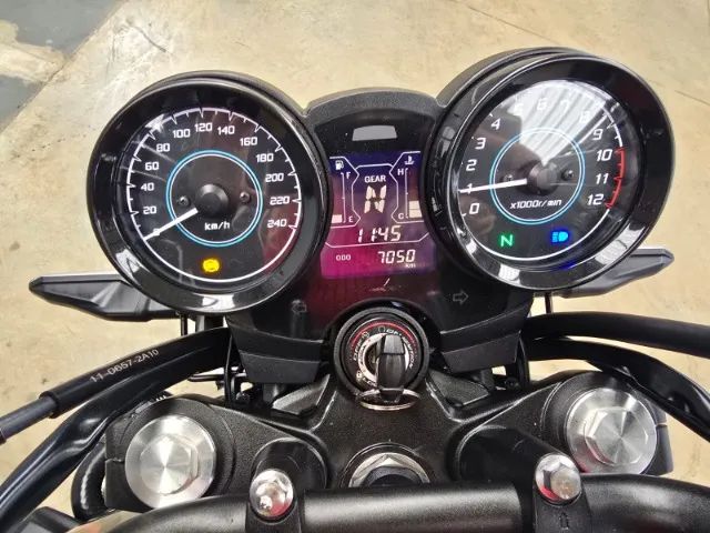 Z650 RS - Foto 3