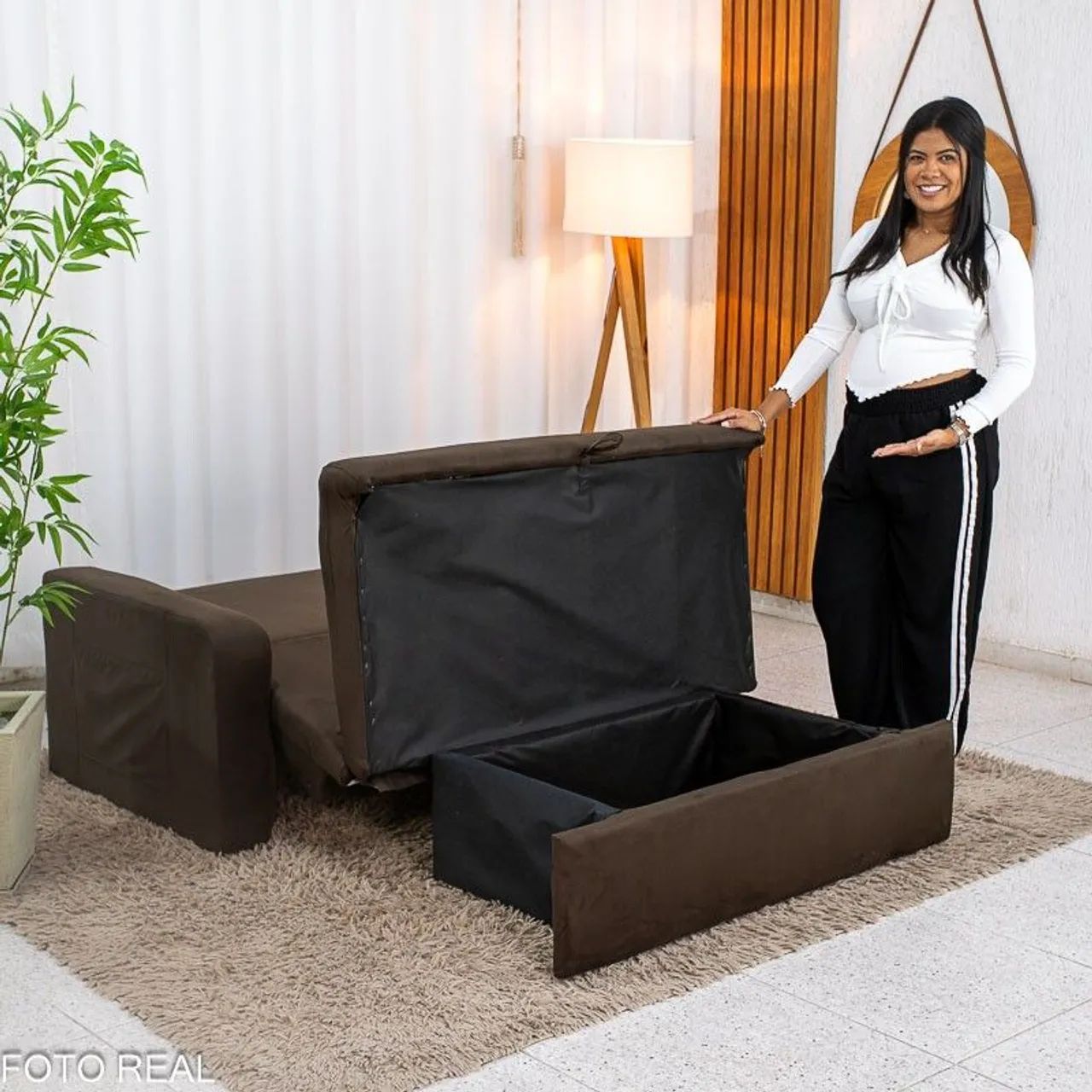 Sofá Cama com Baú Veludo Marrom - Foto 3