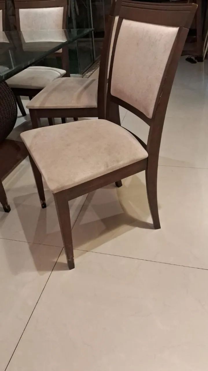 Mesa de jantar com 8 cadeiras - Foto 4