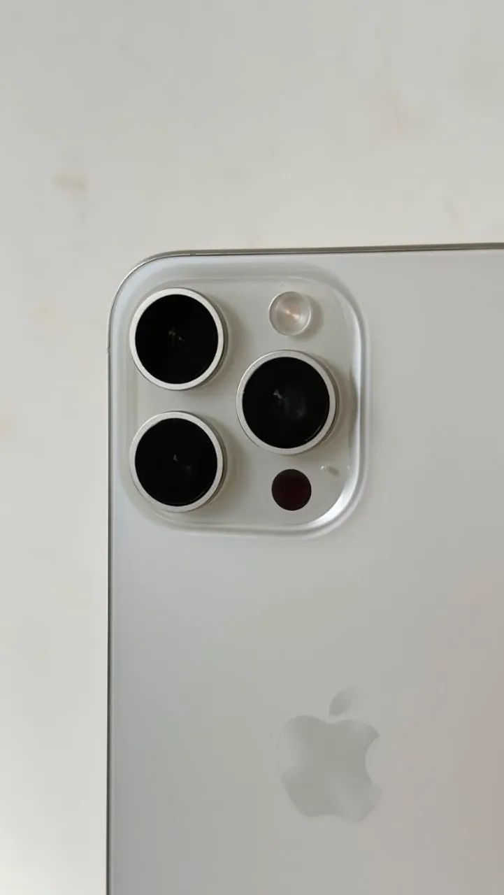 iPhone 15 Pro Max 256GB - Foto 3