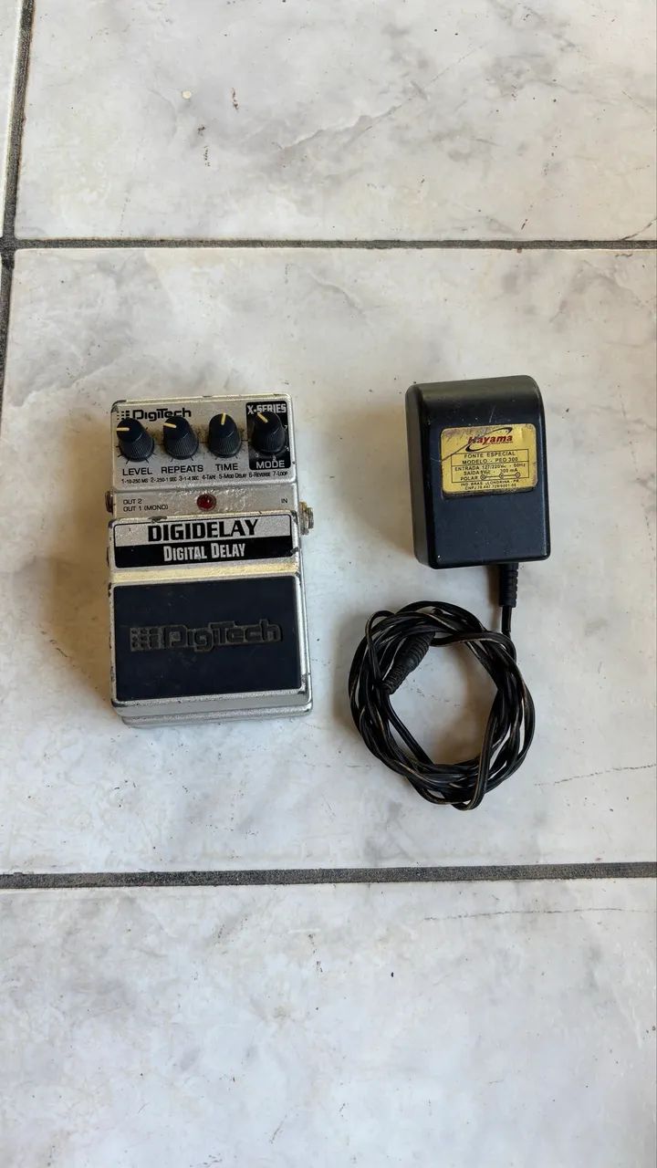 Pedal delay para guitarra 