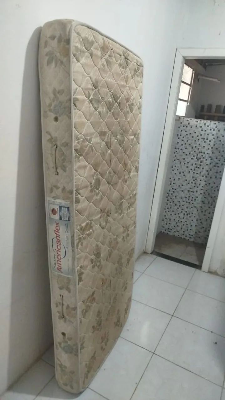 Colchao solteiro , entrega grátis