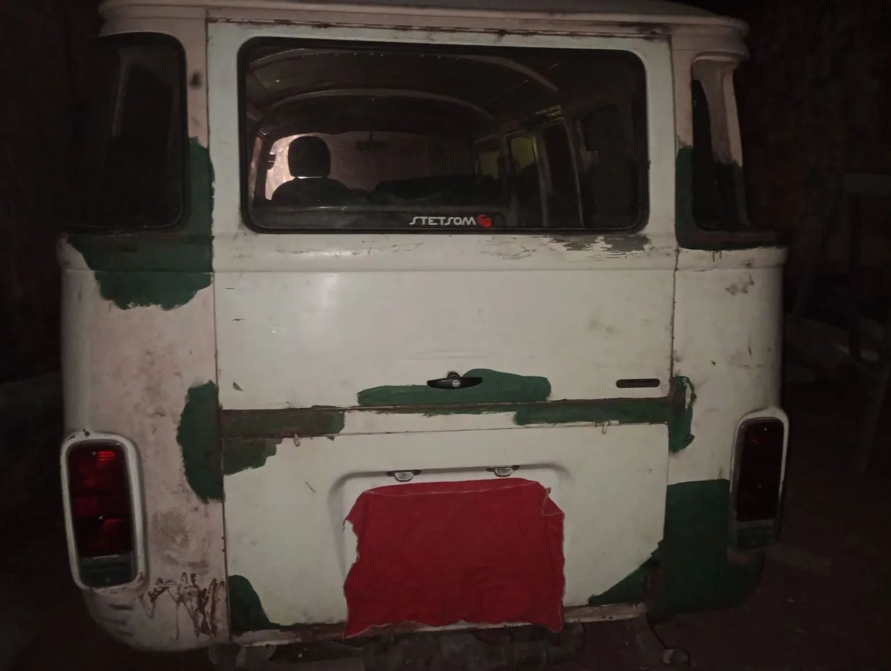Volkswagen Kombi Standard/ Luxo/ Serie Prata 1996