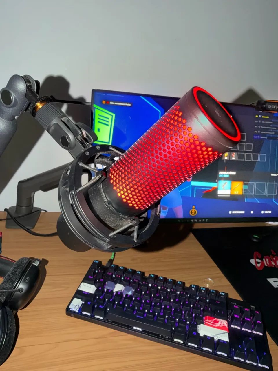 Hyperx quadcast 2 