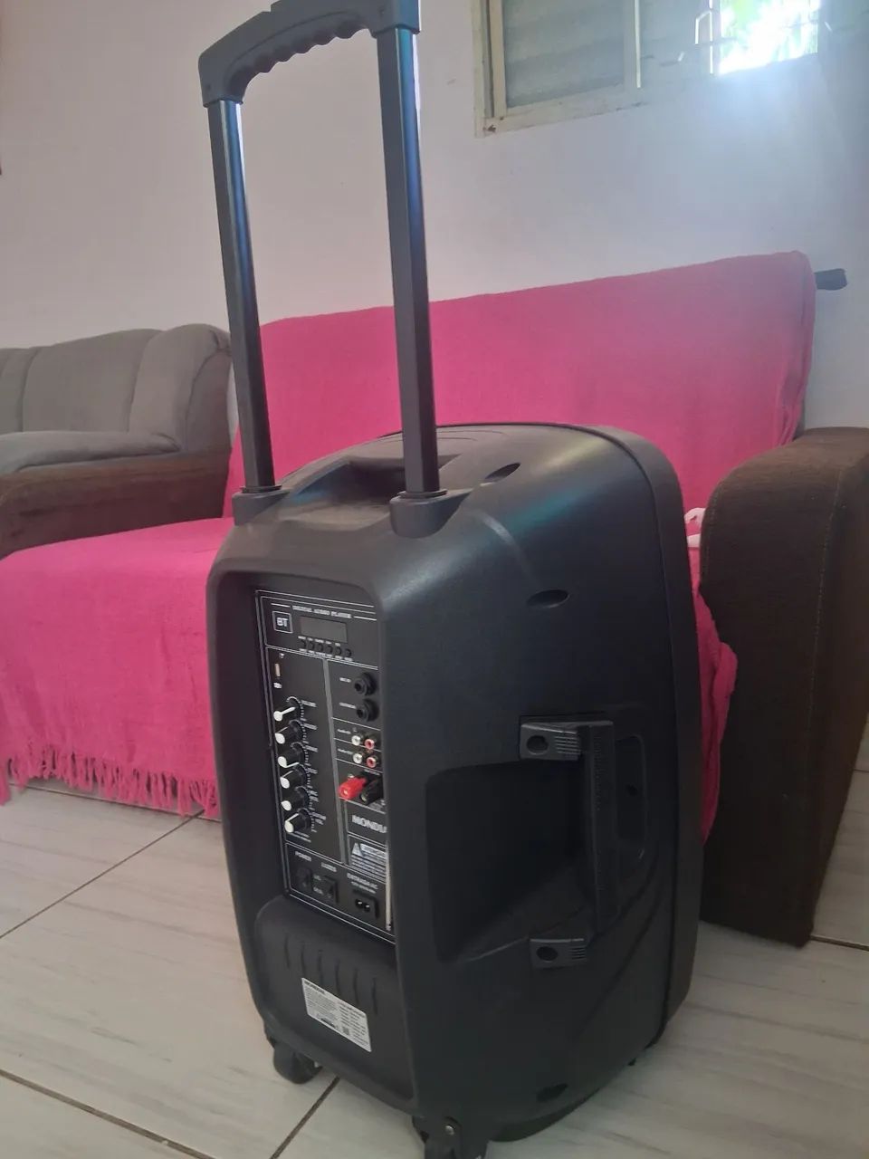 VENDO UMA CAIXA DE SOM MOMDIAL 350 REAIS *NOVA  - Foto 2