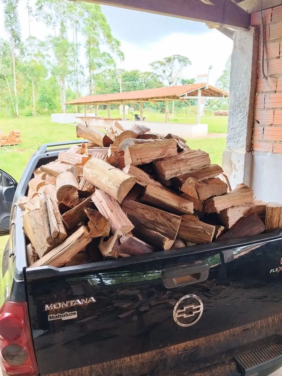 Lenha de Eucalipto Seca Rachada 30 cm Top - Foto 4