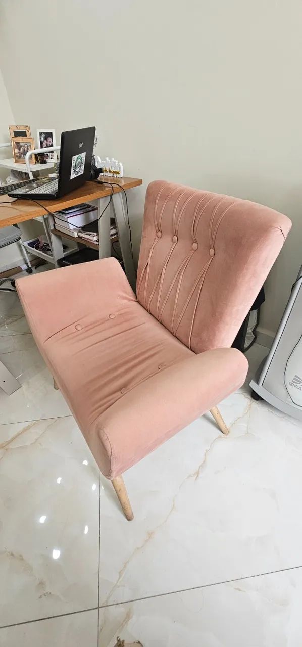 Poltronas para sala, recepção, atendimento 
