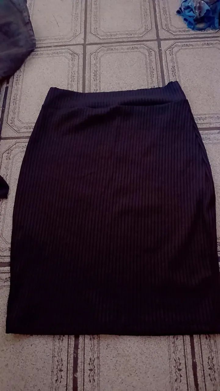 Roupas variadas, vestido, saia, blusa e legue - Foto 4