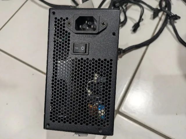 FONTE CORSAIR CX750W 80 PLUS BRONZE - Foto 2