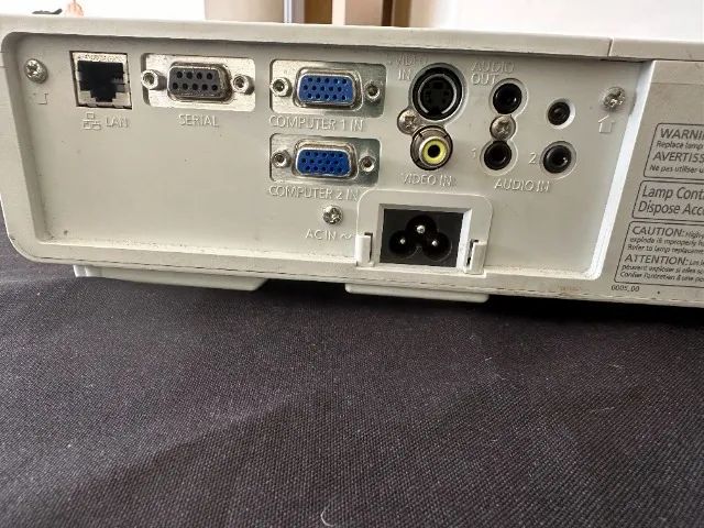 Projetor Panasonic LCD - LB 83U - 3.200 Ansilúmens - Foto 4