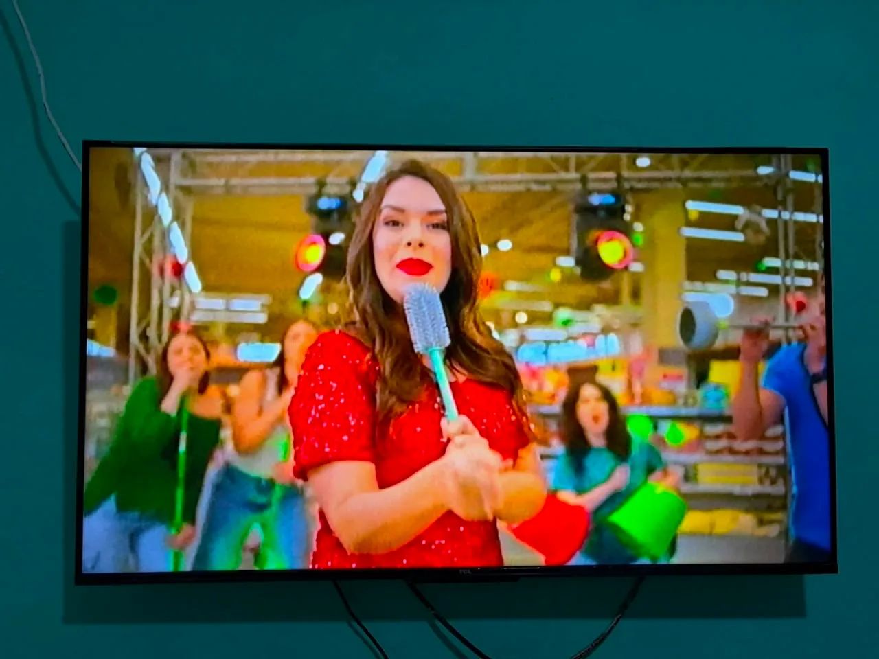 Vendo televisão TCL nova  - Foto 2
