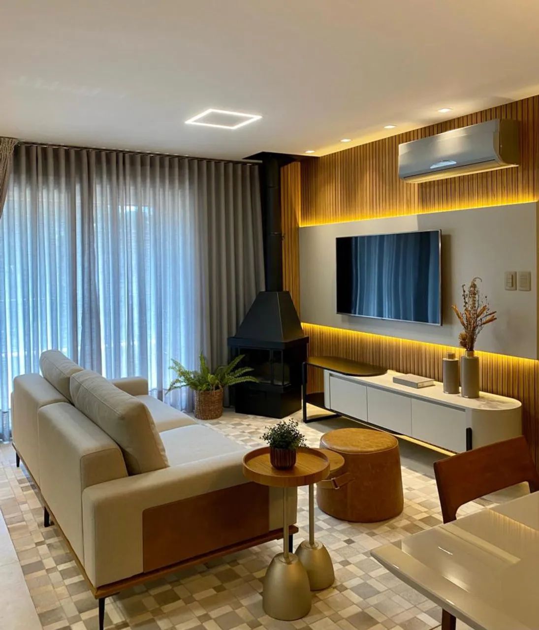 Apartamento 03 Dorm. - Bairro Centro