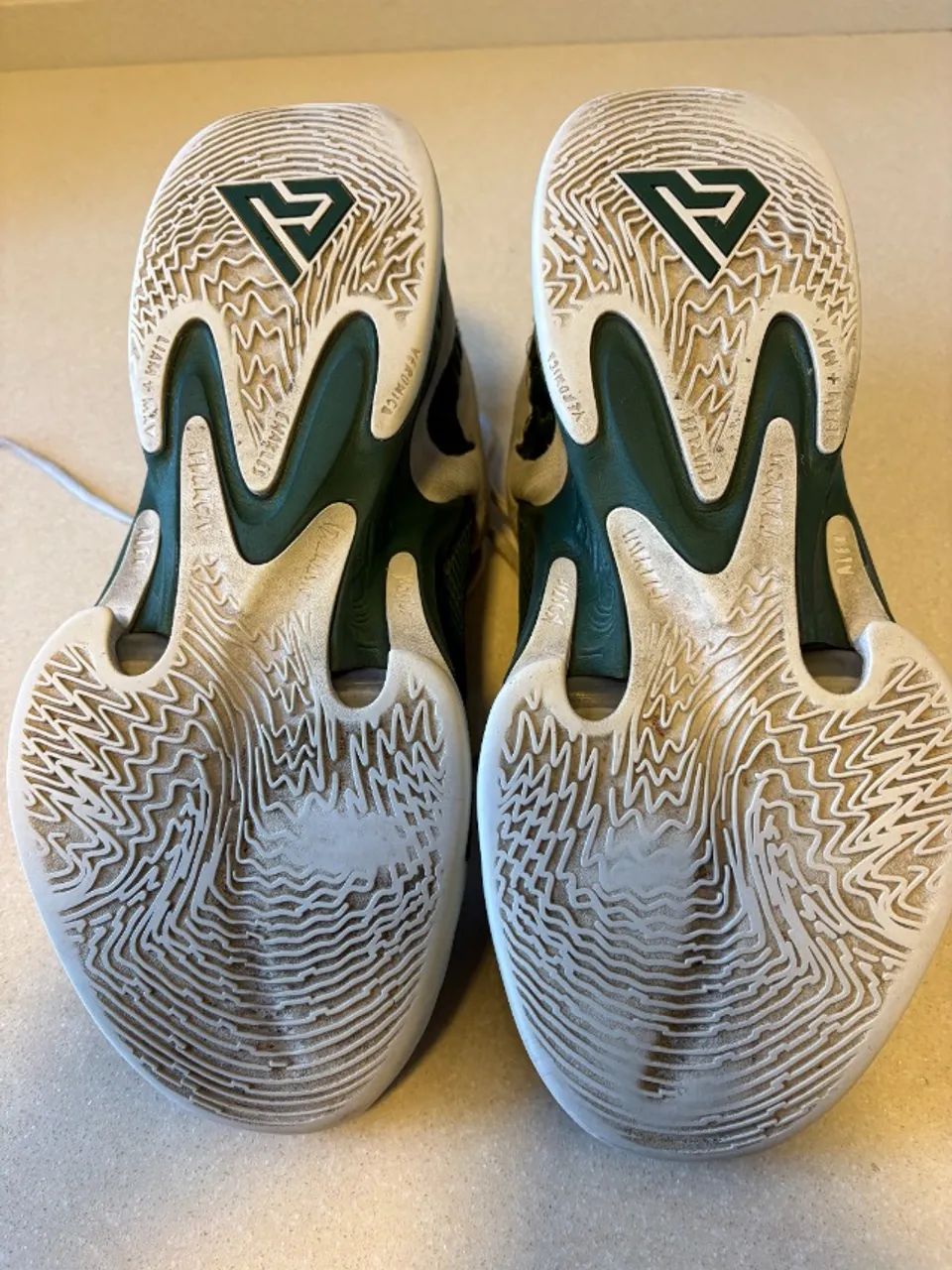 トランキーロ。4/15 Tênis Nike Zoom Freak 4 Tb - Tam. 45/46 (13 Us) - Calçados