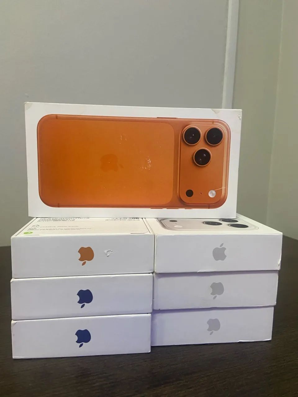 IPHONE 17 PRO MAX 256GB AZUL, PRATA E LARANJA