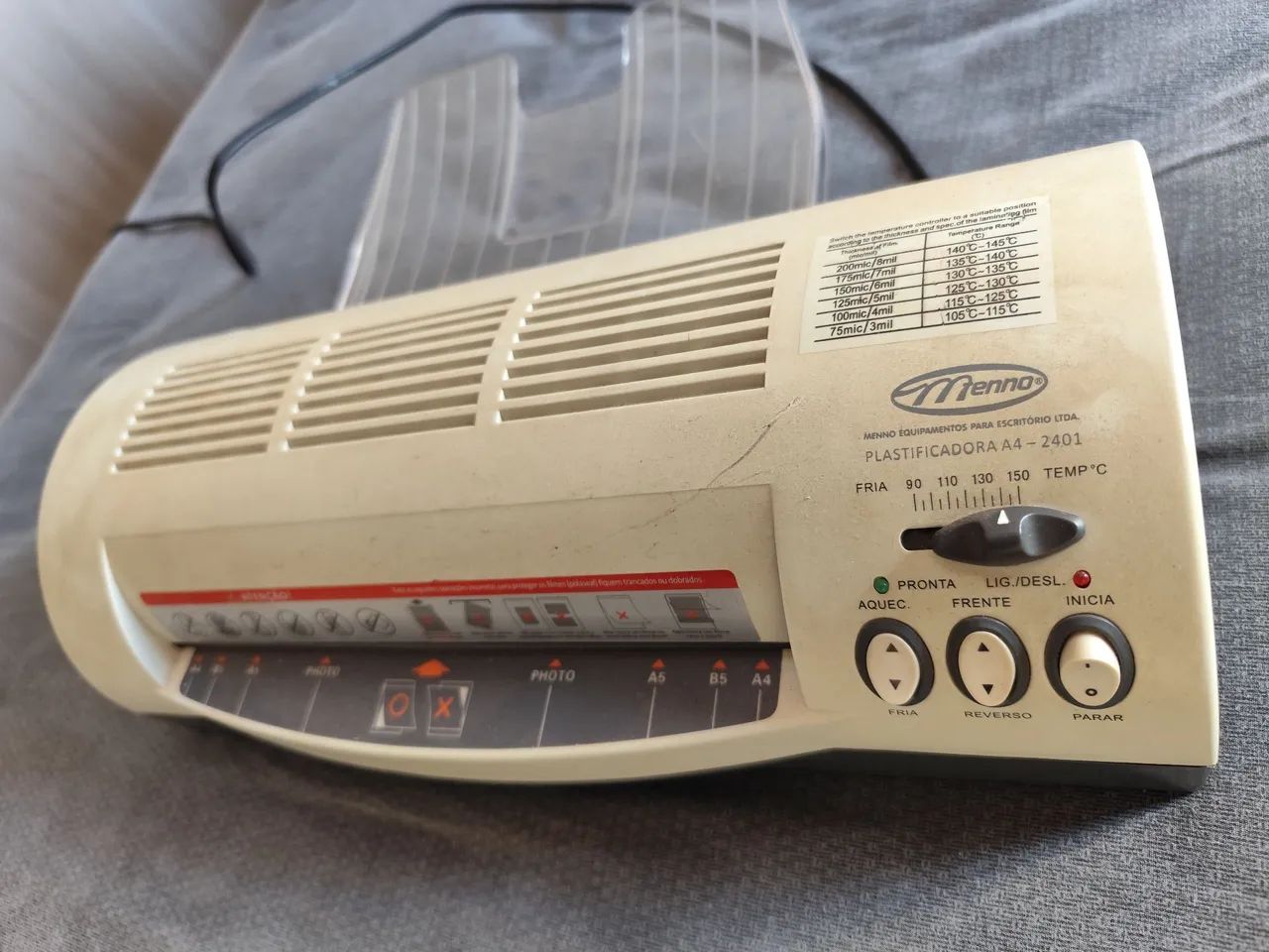 Plastificadora / Laminadora Menno A4 (Mod. 2401) - 127V - Foto 2