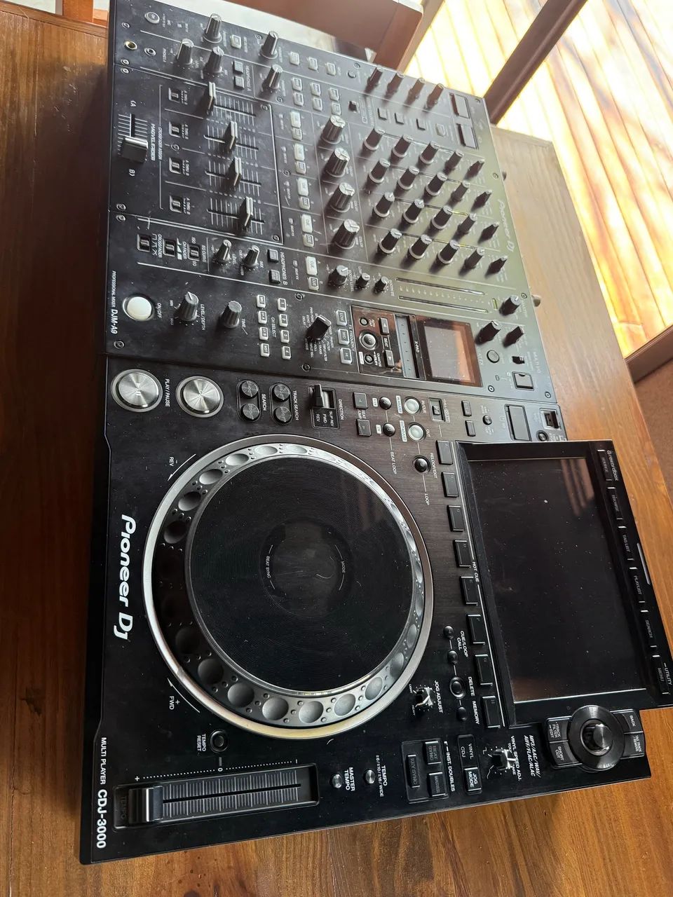 Kit DJ Pioneer CDJ-3000 + DJM-A9 - Estado de Novo