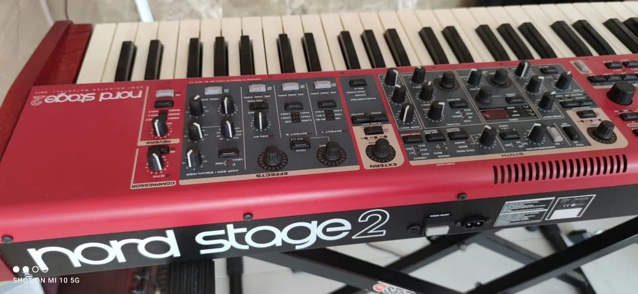 Nord Stag 2 teclado  - Foto 4