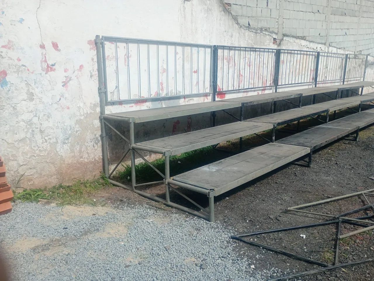 5 Arquibancadas de 3 Metros - Estrutura Reforçada - Foto 3