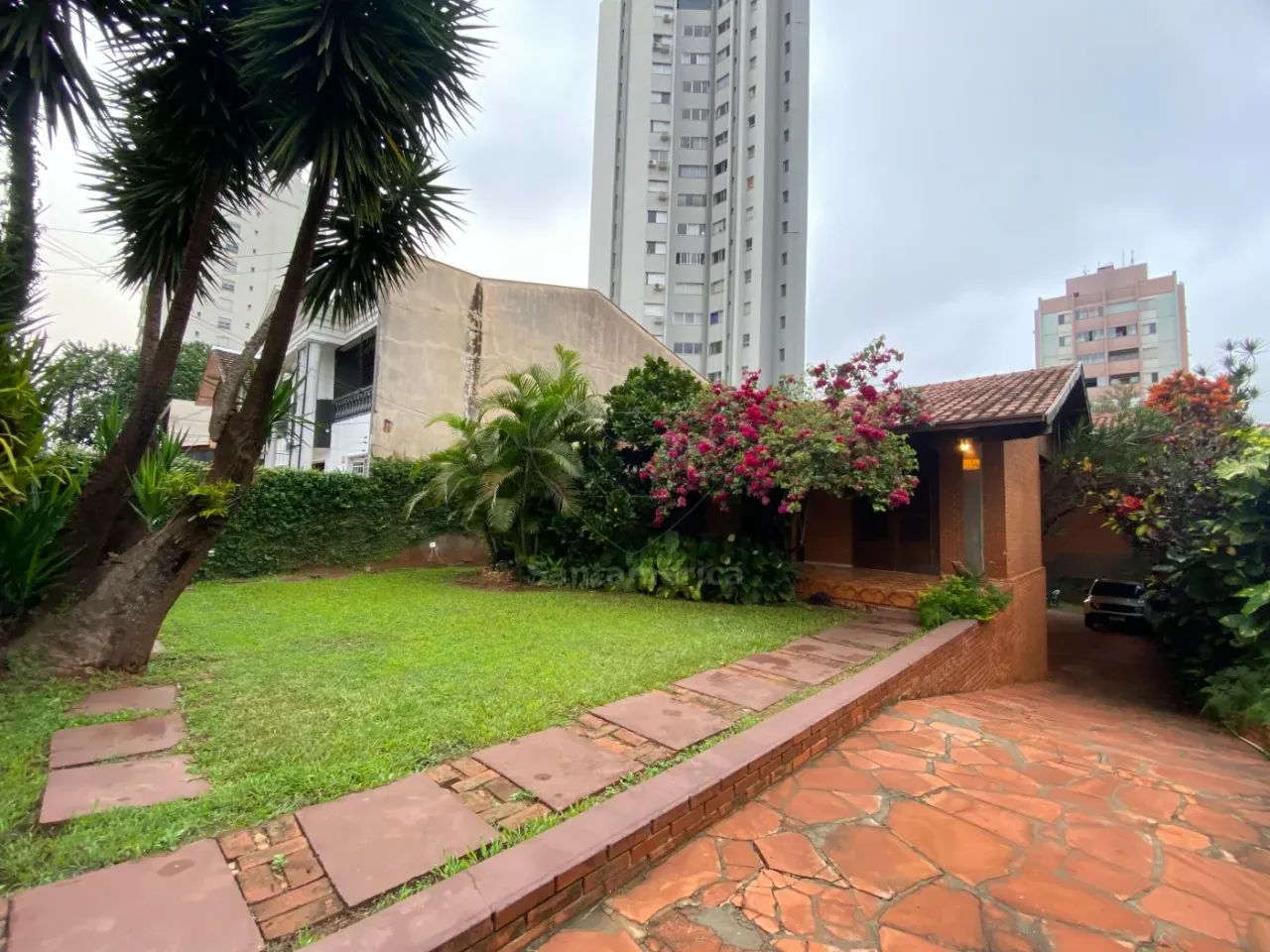 Sala comercial para locação localizada no principal ponto do Centro - Foto 2
