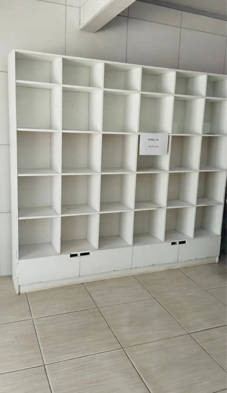 Móveis para lojas