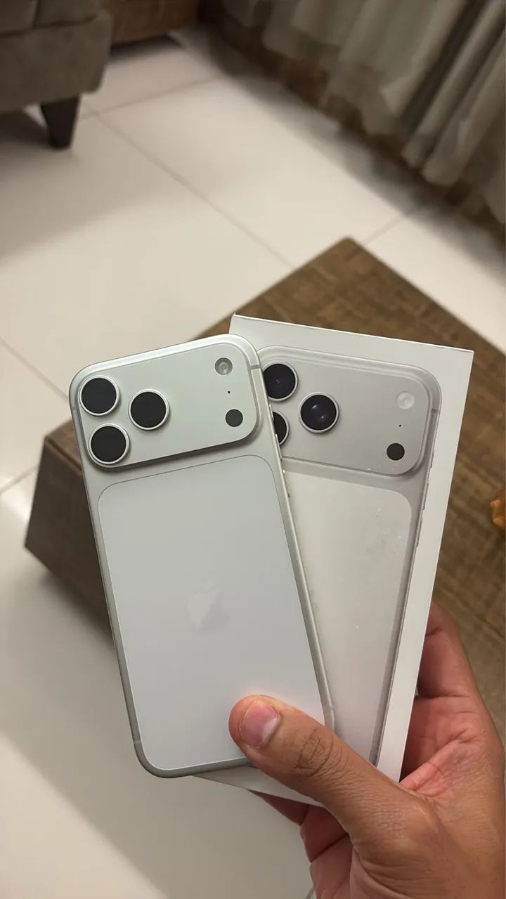 Iphone 17 Pro Max 256GB  *leia o anúncio*