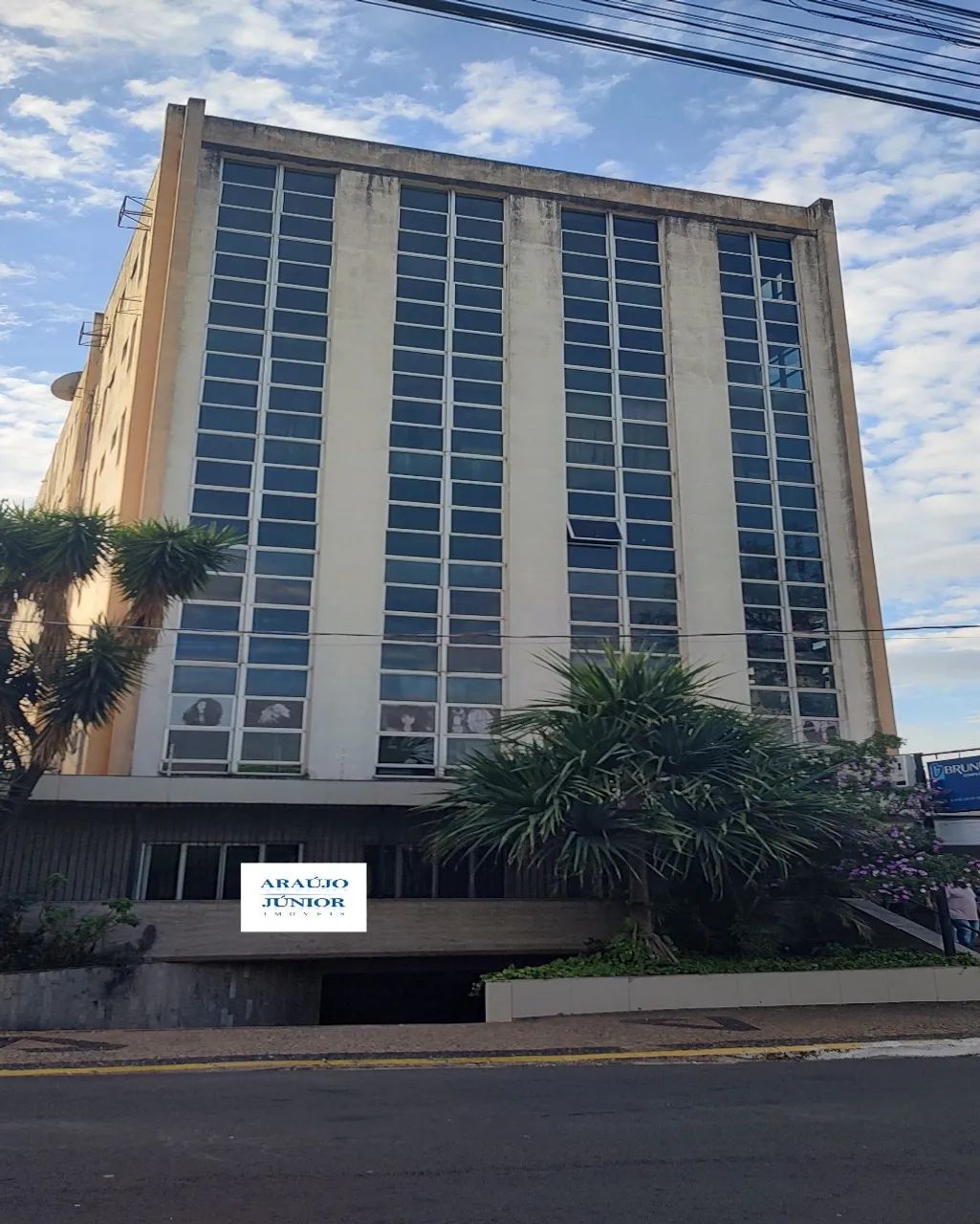 Sala Comercial com 1 Banheiro para Alugar, 41,70 M² por R$ 2.500,00/Mês no Centro de Ameri - Foto 3