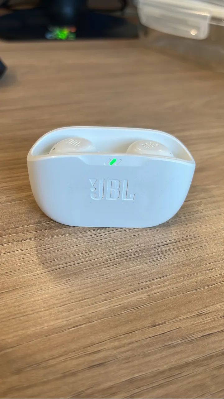 FONE JBL semi novo 