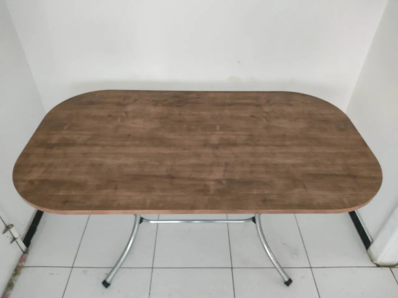 MESA 6 lugares 160cmX90cm 4 cadeiras - Foto 3