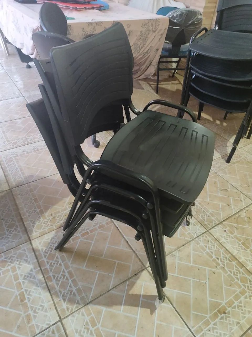 Cadeiras fixas para escritório  - Foto 2