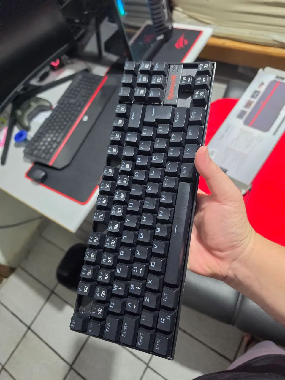 Teclado red Dragom kumara