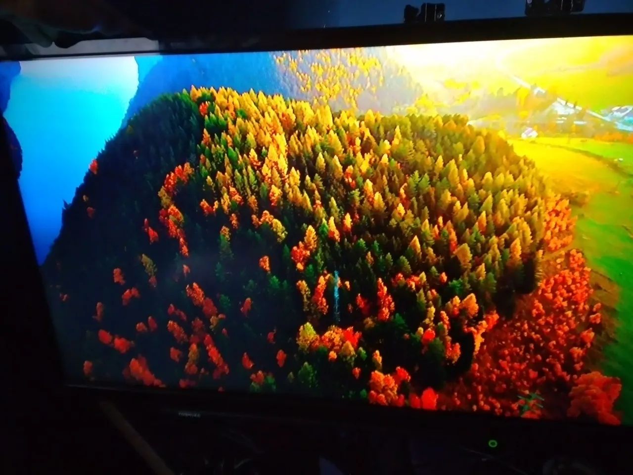 TV Toshiba 32 polegadas LED - Em ótimo estado<br><br><br><br> - Foto 2