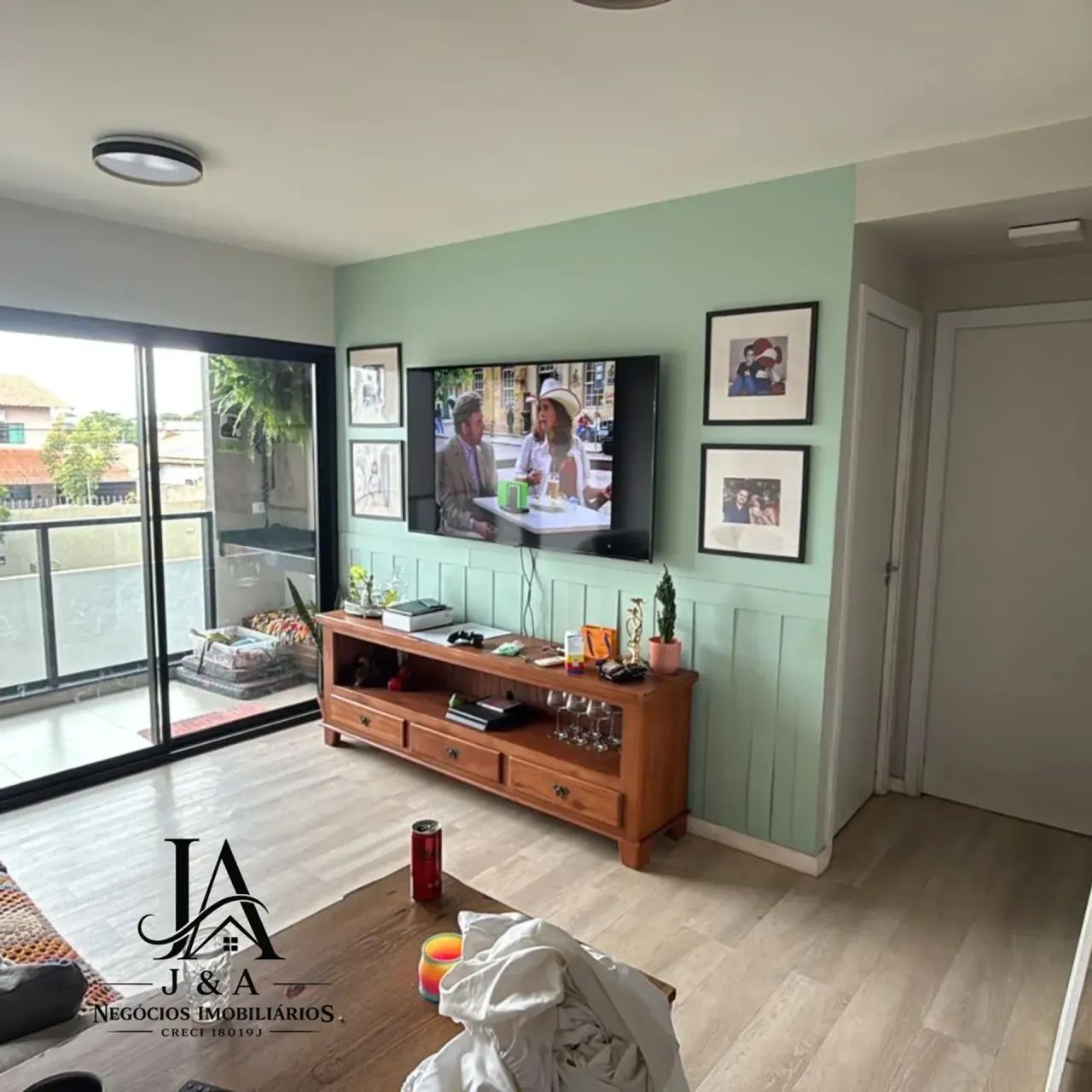 Apartamento usado á venda com 2 quartos sendo 1 suíte - Foto 2