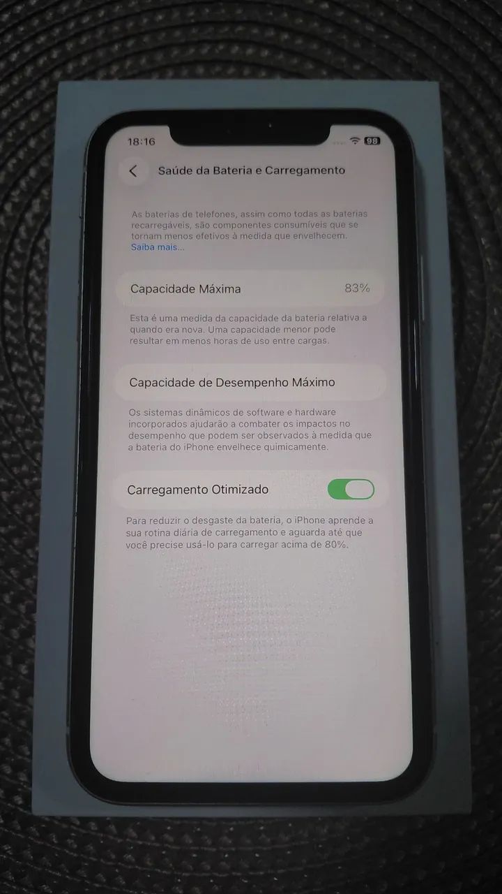 Iphone 11 64 GB - Foto 2