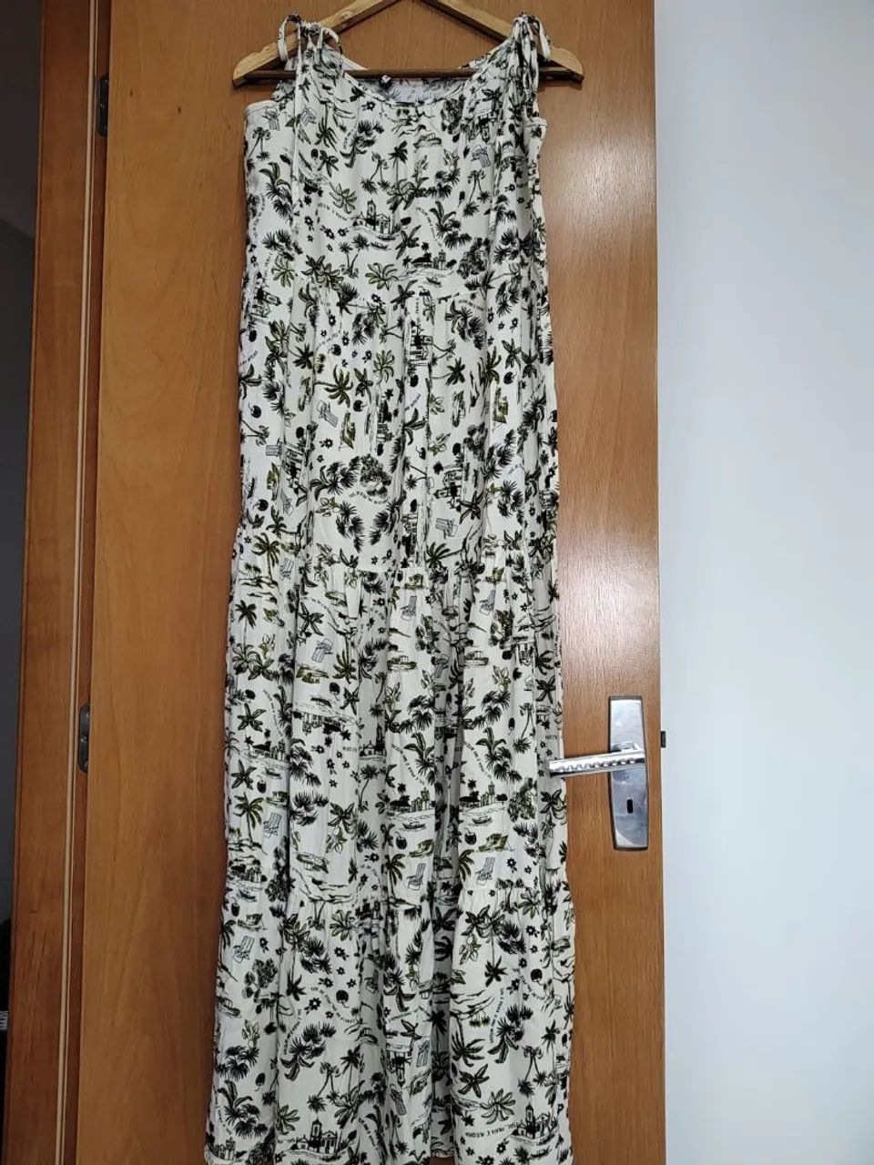 Vestido longo estampado off-white