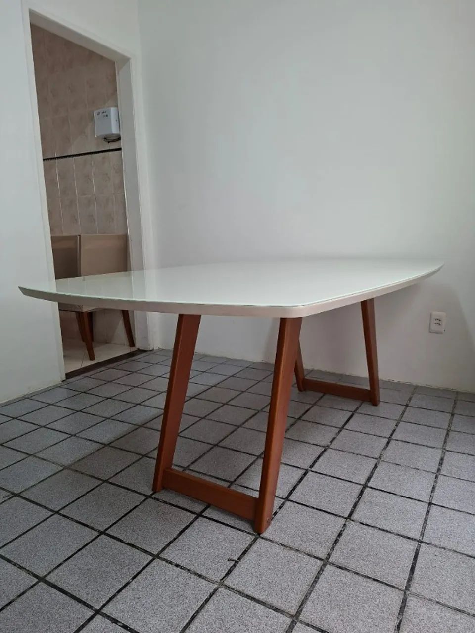 Mesa de Jantar Herval 1.90x1.10