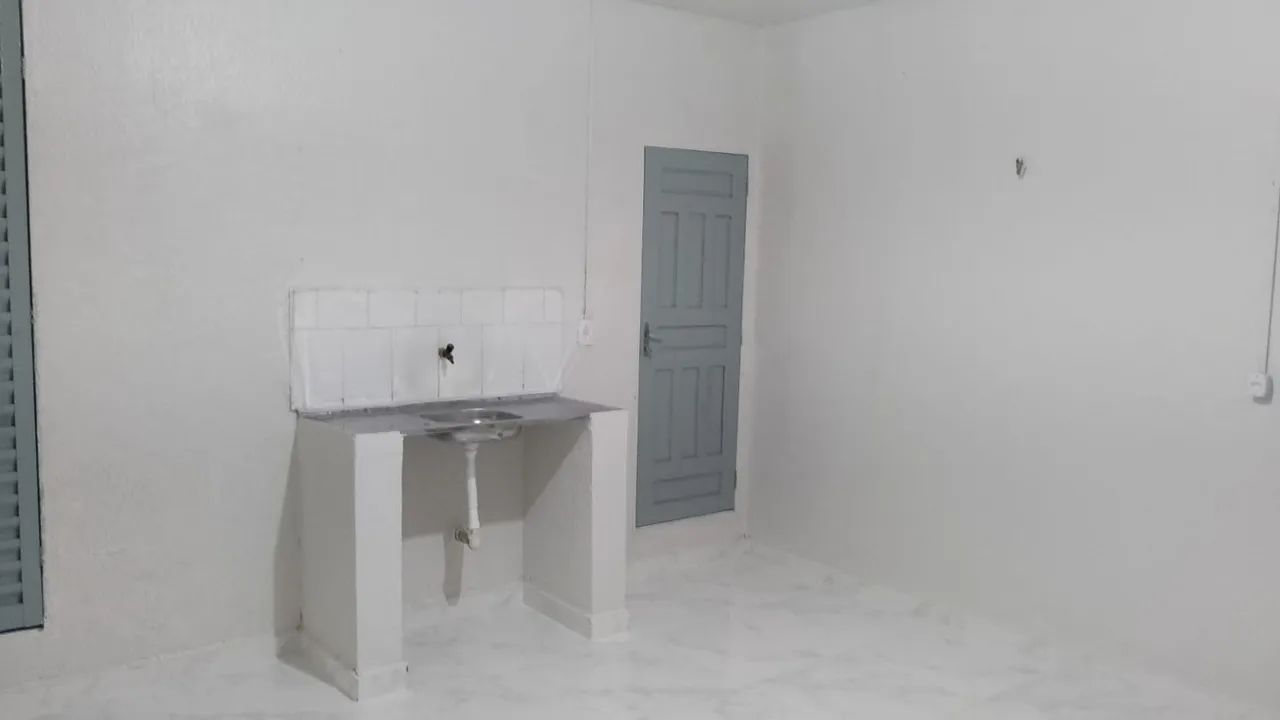     Kitnet Próx. à UNAMA - Água, Internet e IPTU Inclusos - Foto 5