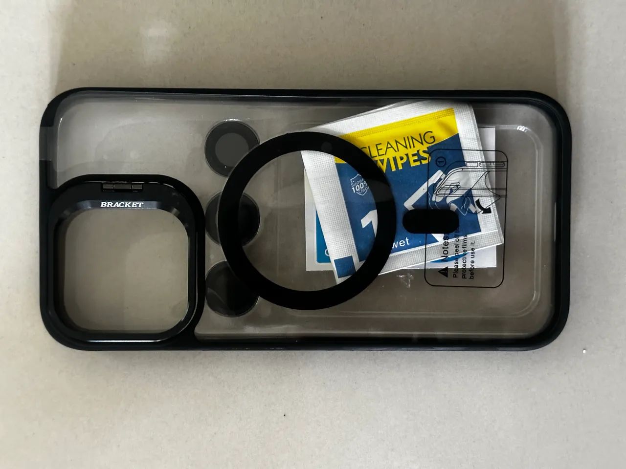 2 Capas novas e modernas para iPhone 14 Pro Max  - Foto 3