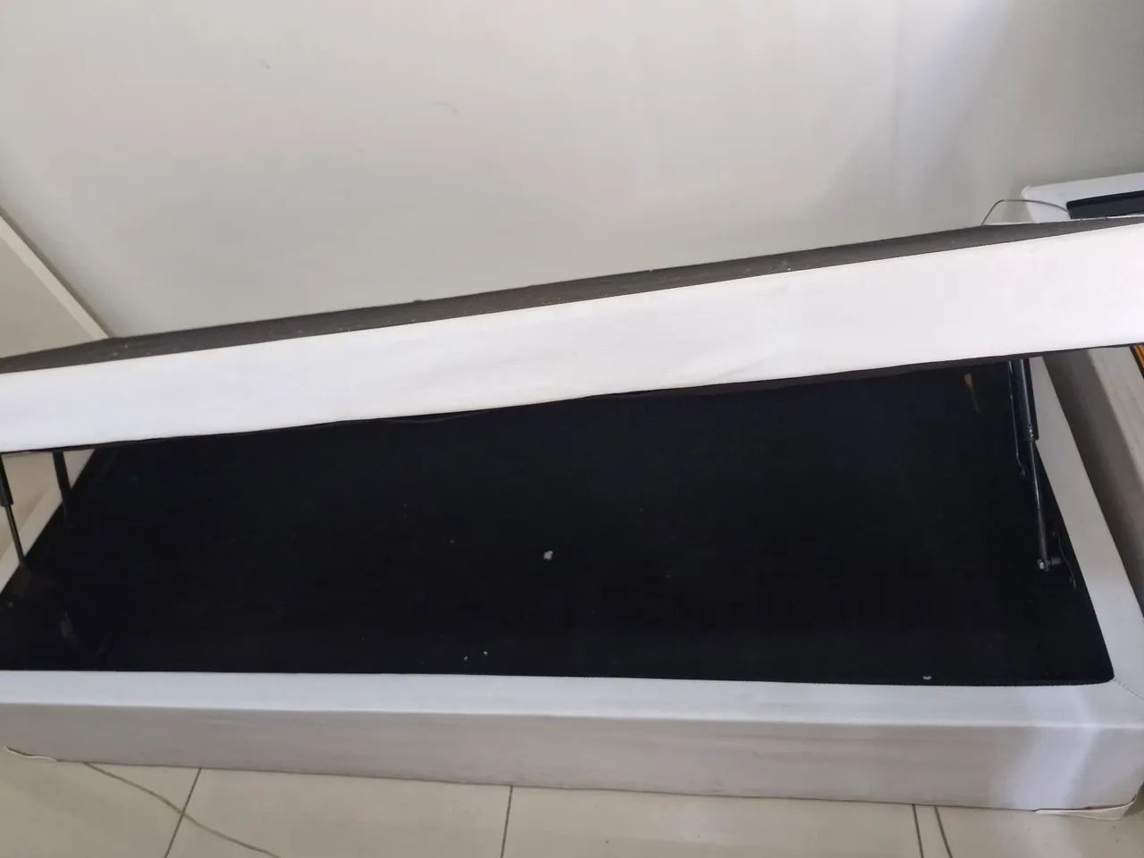 Vendo cama box solteiro  - Foto 2