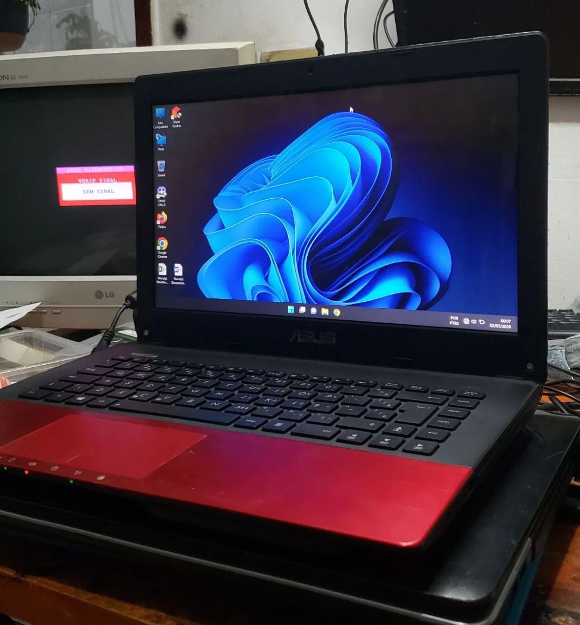 Notebook asus core i5, 8gb ram, 500gb Windows 11 Office 2021 bateria ok