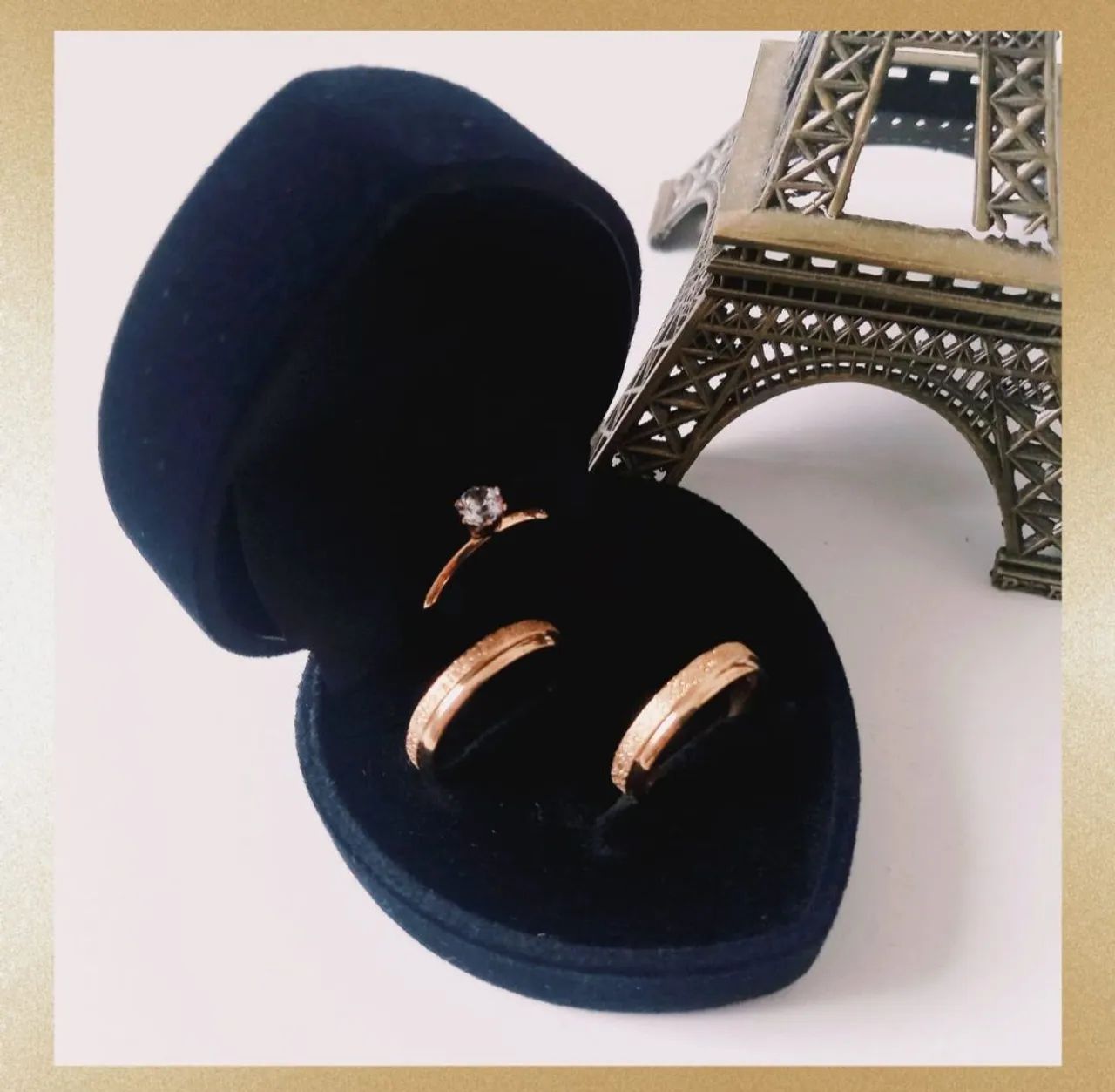 Par de Alianças Anatômicas Boleadas 4mm Ouro18K Banho. Namoro, Noivado - Promoção!!