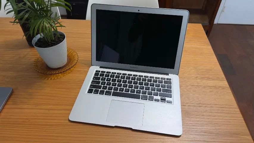 MacBook Air 13