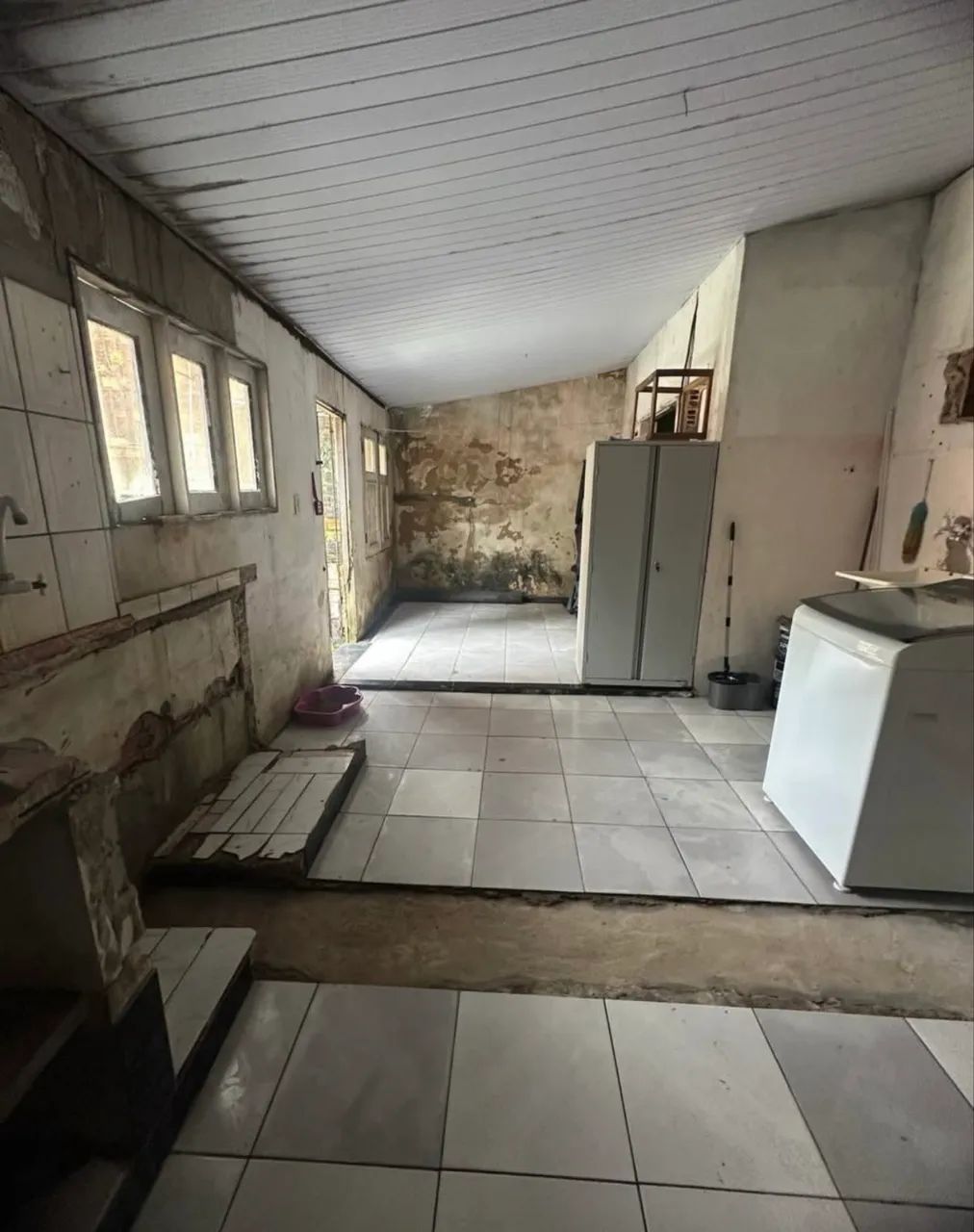 Casa a venda no Barreiro $  - Foto 2