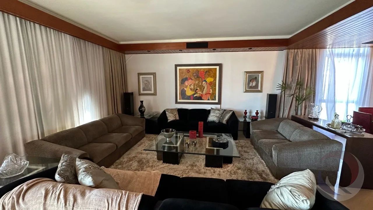 Apartamento de 5 dorms no bairro Centro - Foto 2