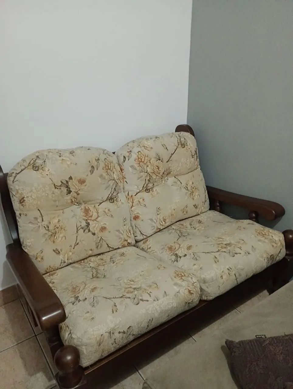 Sofá 2 lugares 