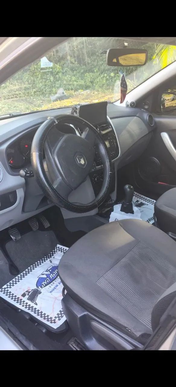 Renault Logan Expression Hi-flex 1.6 8V 4P 2016 - Foto 4