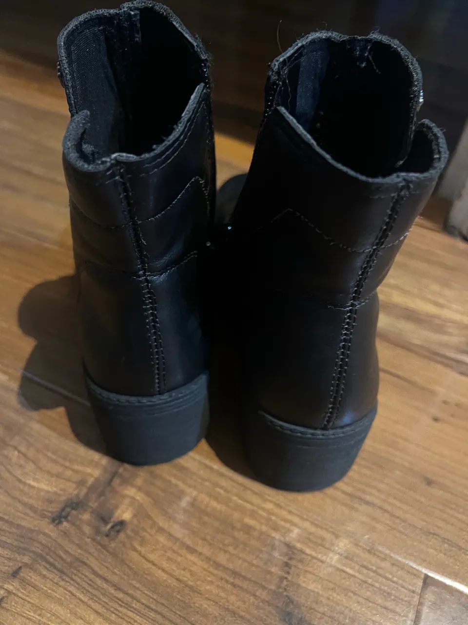 Bota preta infantil 