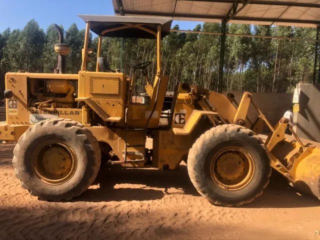 PÁ CARREGADEIRA CAT 930 R ANO 1987 - Foto 3