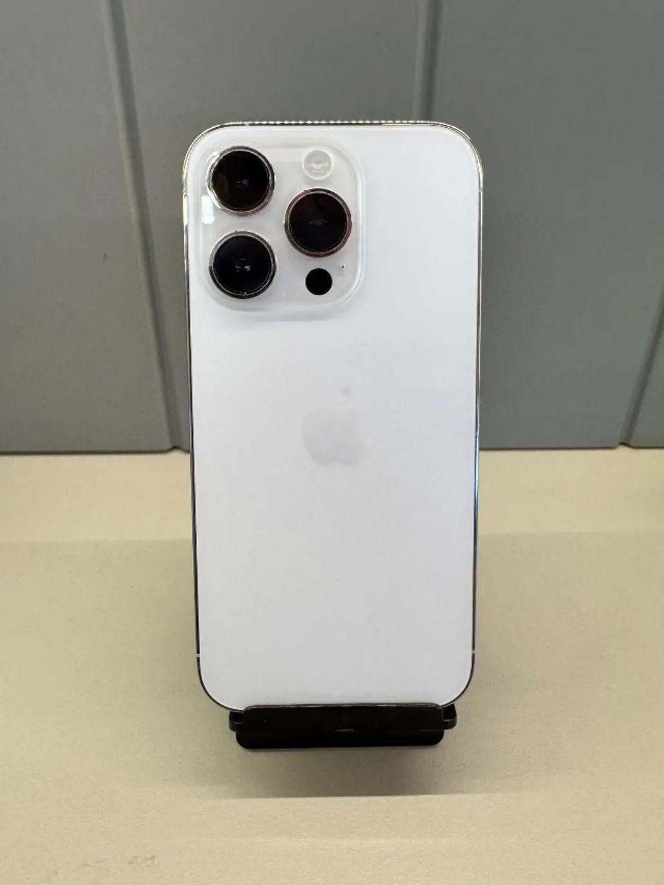 iPhone 14 Pro 256GB Branco - SEMINOVO- LOJA FÍSICA - Celulares e